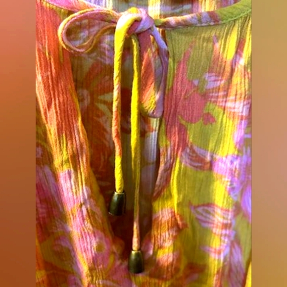 Paper Heart Flowy Dress - Picture 4 of 5